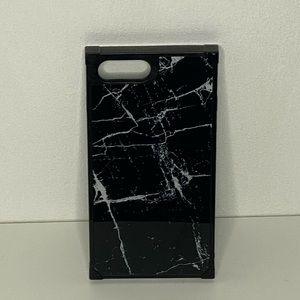 Square iPhone 7 Plus case black marble